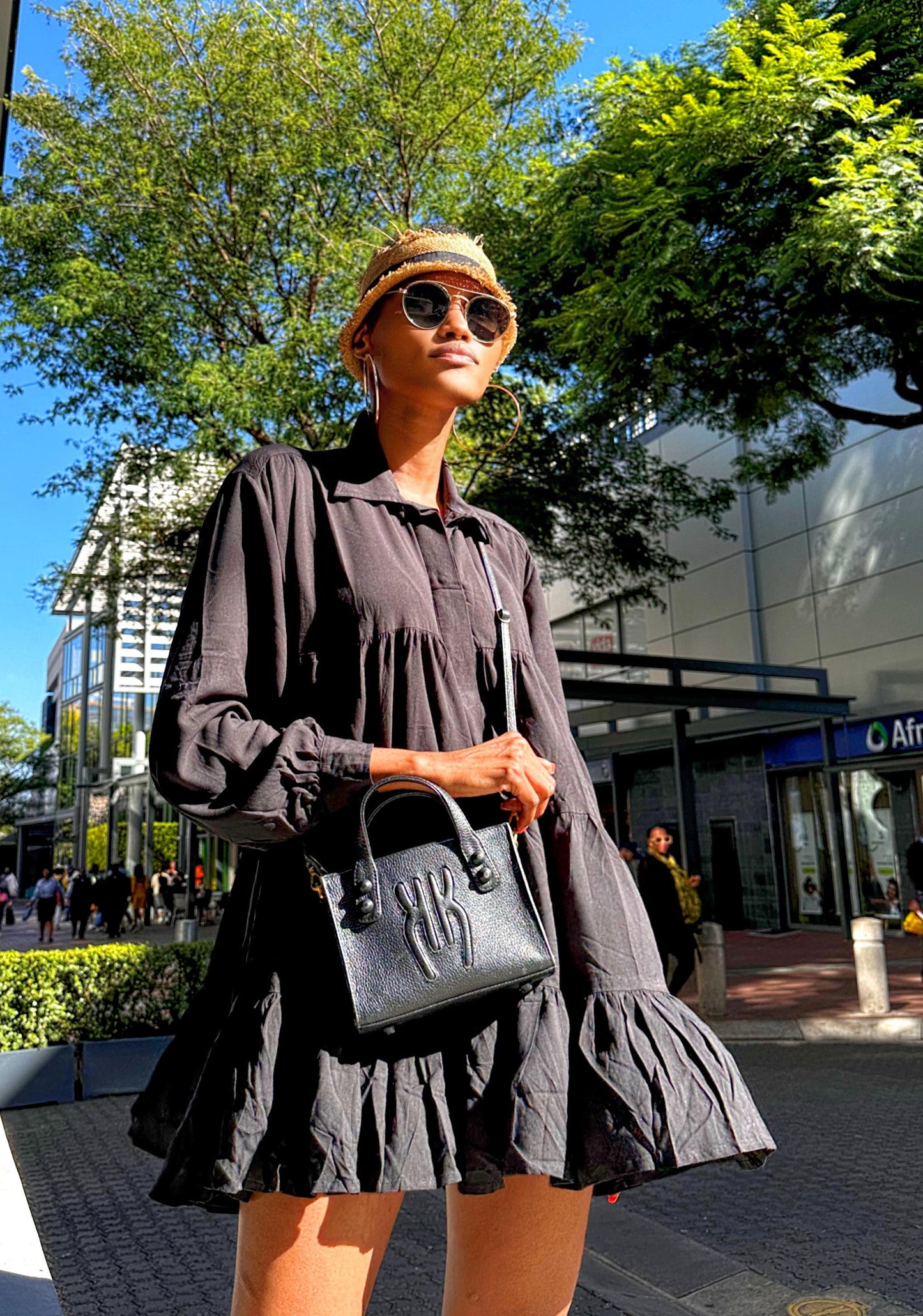 Petite Mimi Pebble Grain Leather in Black