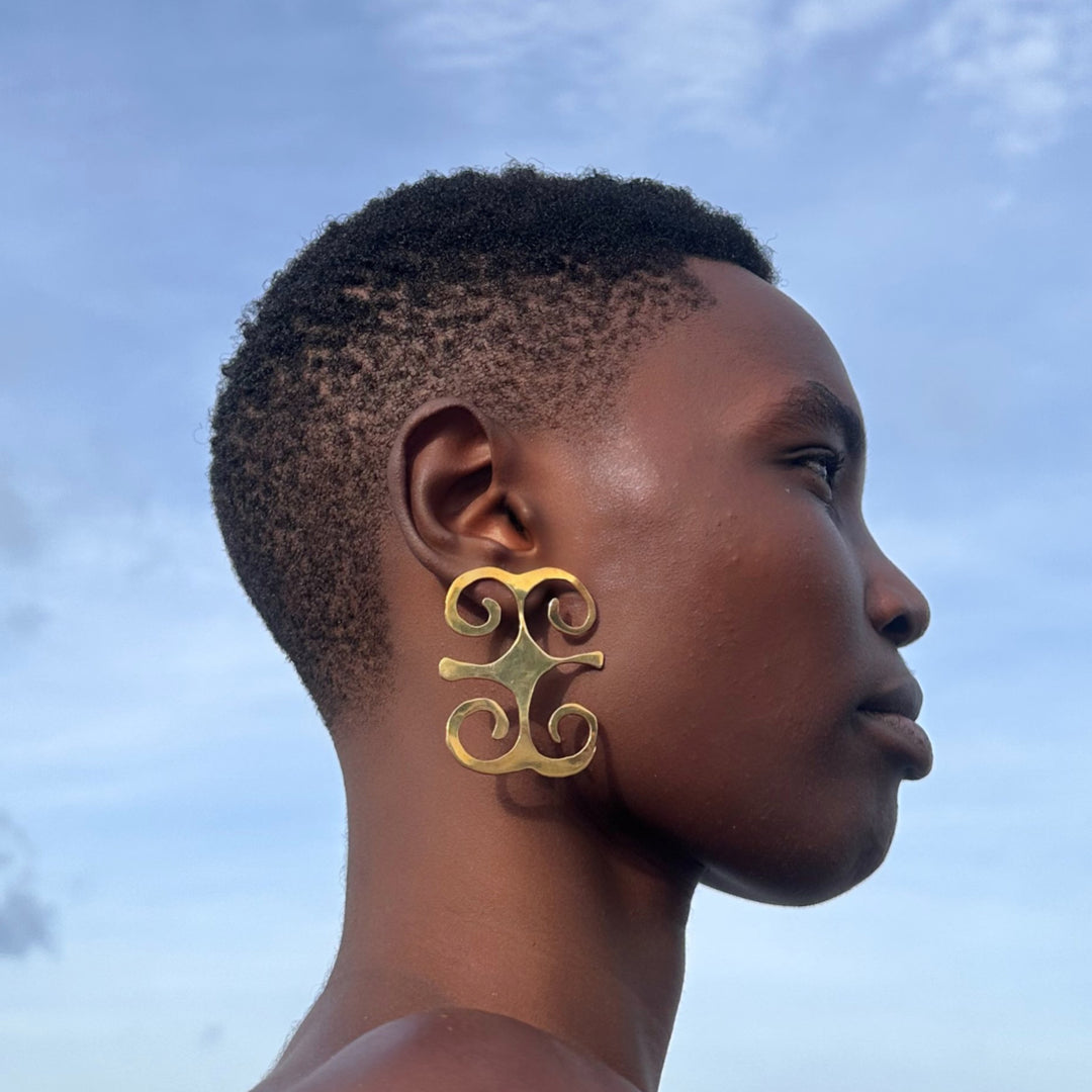 Dwennimmen  Symbol Earrings